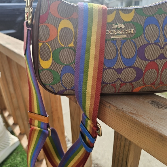 Coach Multicolor Shoulder Bag with Rainbow Strap - Picture 2 of 3